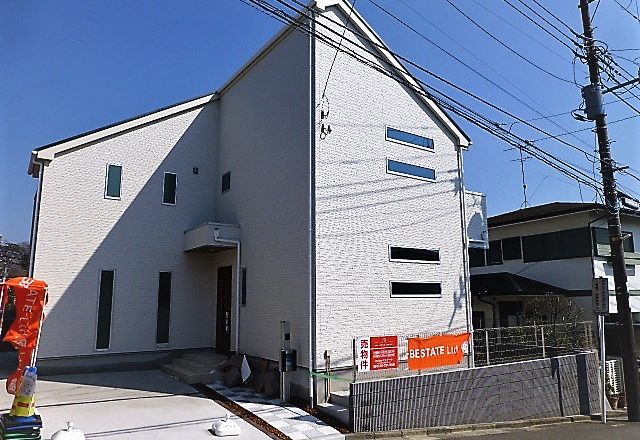 栄区中庭付き50坪新築戸建一戸建て☆